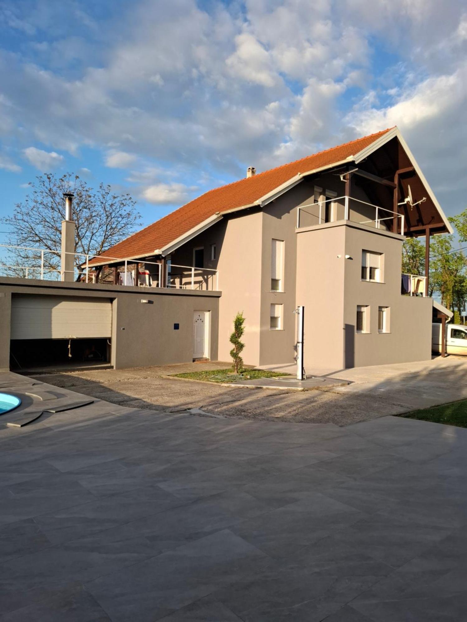 Maja Apartment Велика Горица Екстериор снимка